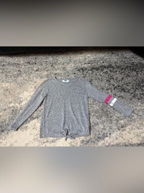 Girls' Heather Gray Tie-Front Top with Pink Cuff